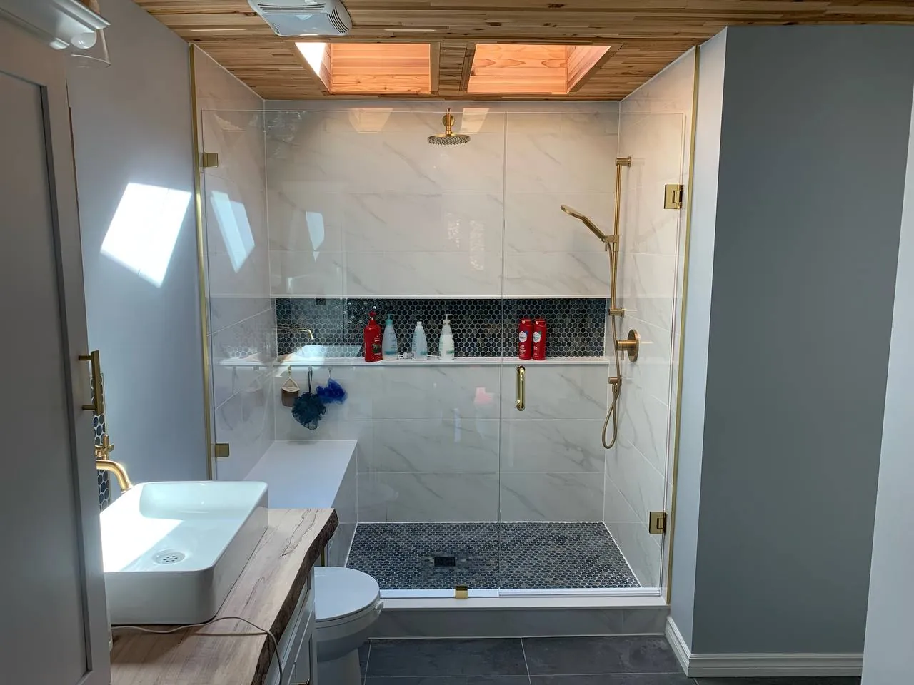 Custom Glass Shower Enclosures