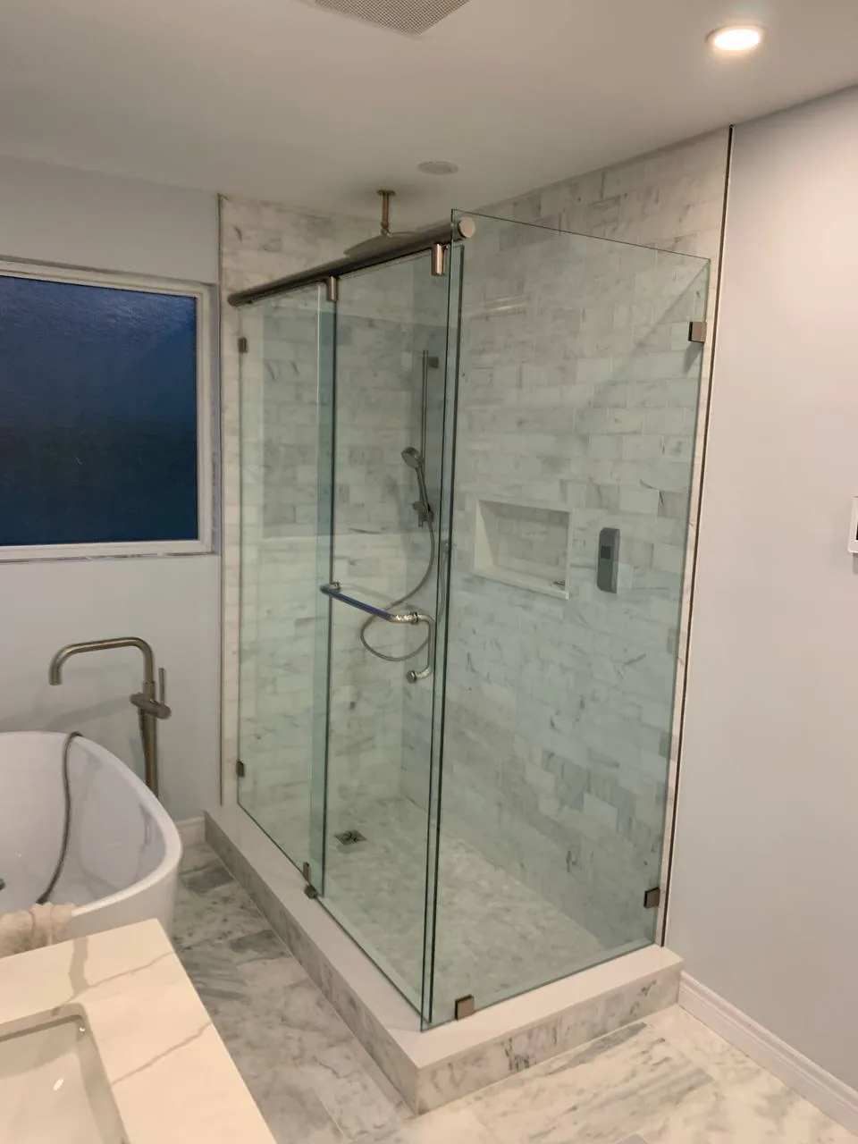 Custom Glass Shower Enclosures