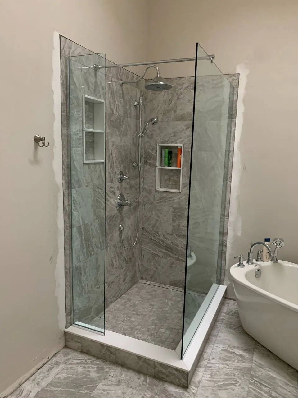 Custom Glass Shower Enclosures