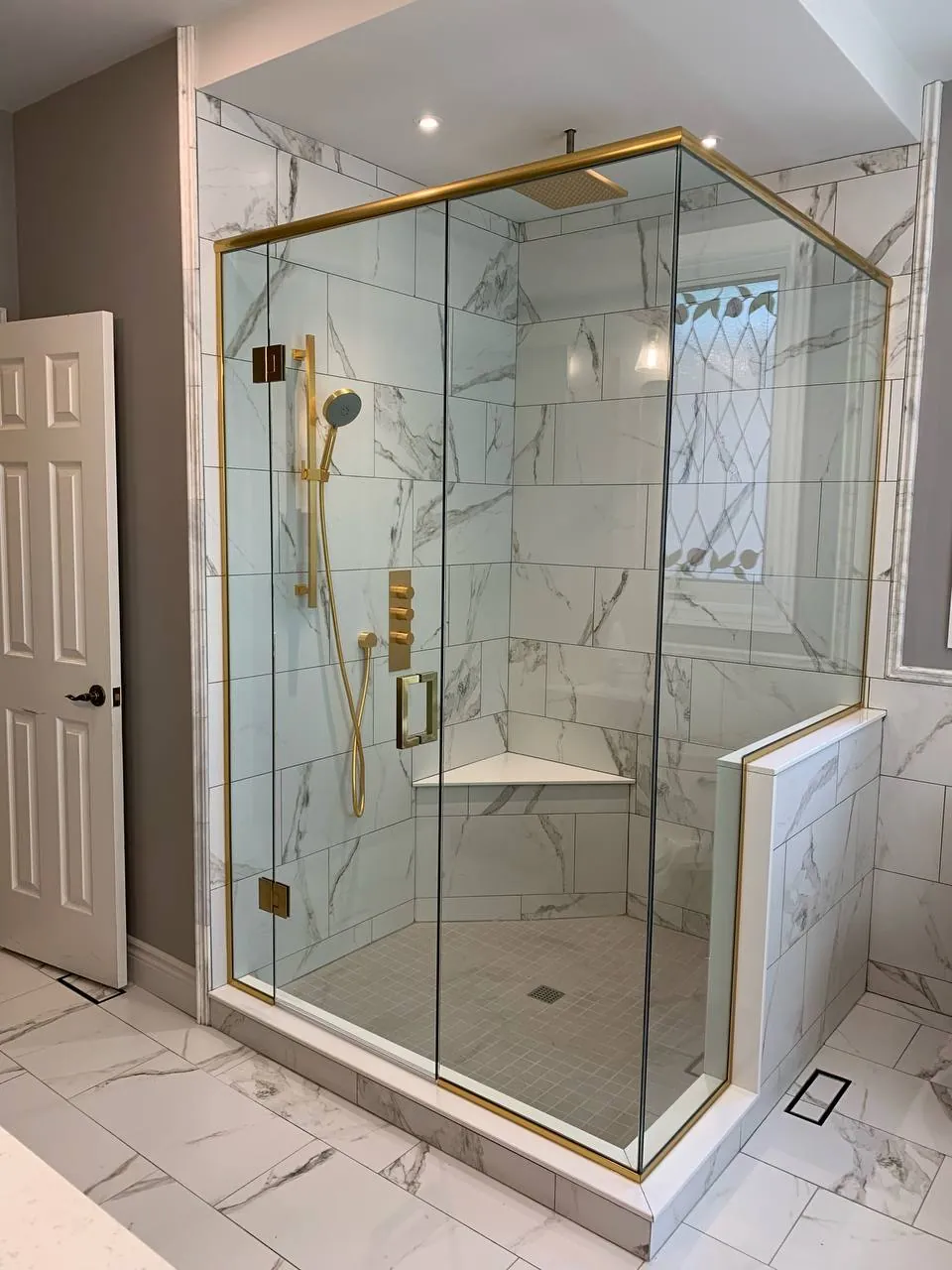 Custom Glass Shower Enclosures